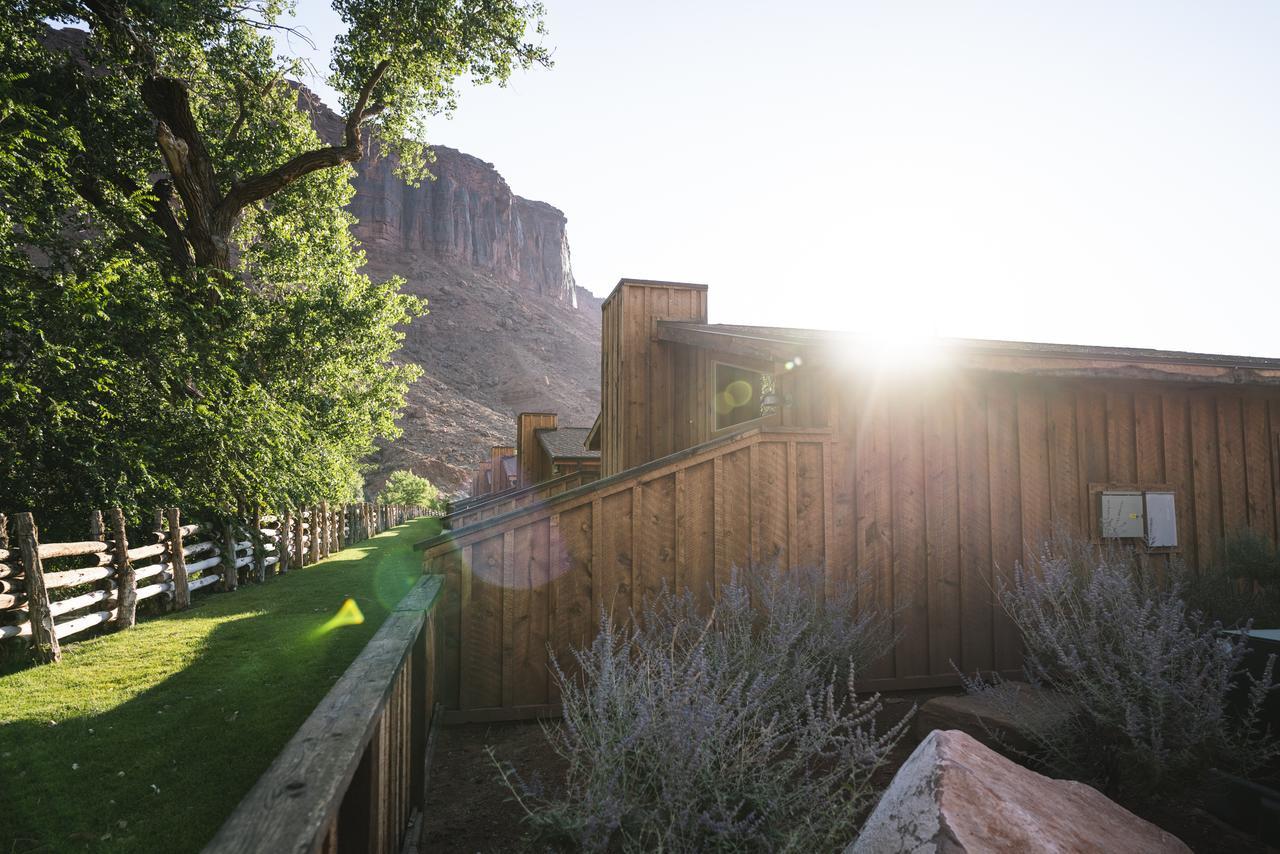 Red Cliffs Lodge Moab Exterior foto